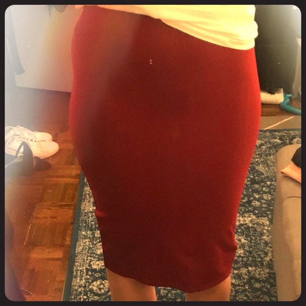 Red Zara pencil skirt